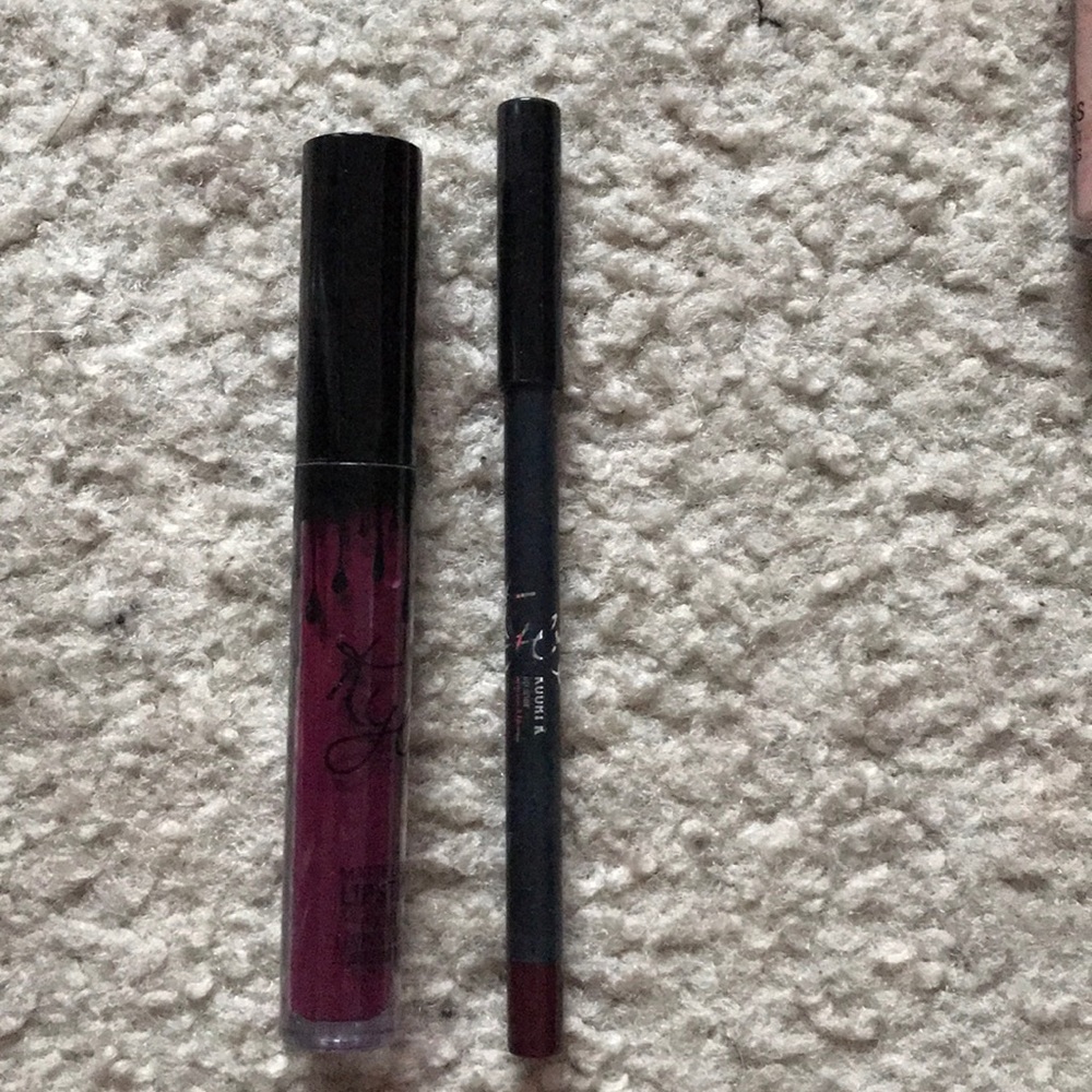 Kylie Jenner matte lip kourt k